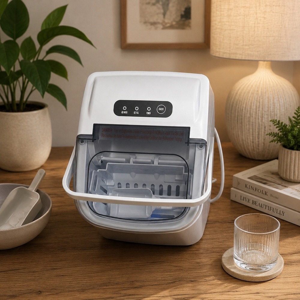 NEW Insignia Portable Ice Maker White Machine with Scoop New without Box